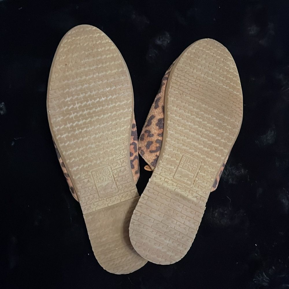 Billabong Leopard Print Slip-On Shoes - Picture 6 of 8